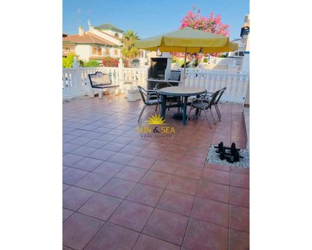 VILLA FOR RENT, 3 BEDROOMS AND 2 BATHROOMS IN ORIHUELA - Photo 4