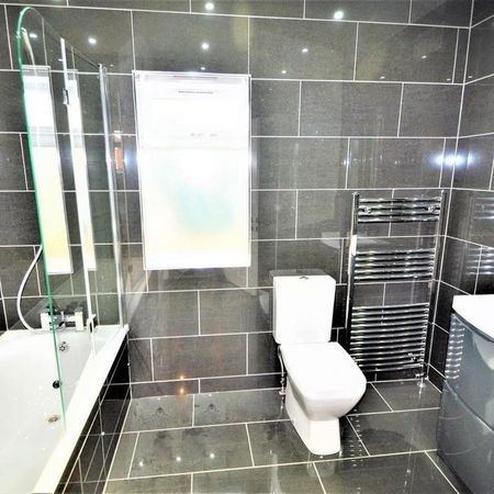 5 bedroom house to rent - Photo 3