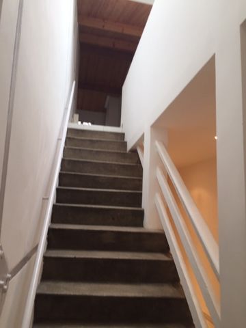 Location Appartement 3 pièces 103m² ST MAUR DES FOSSES 94100 - Photo 5