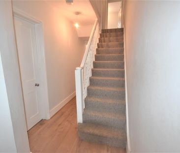 Grove Road, Hastings, TN35 4JS - Photo 2