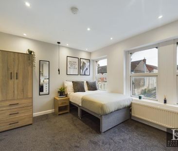 1 bedroom in a house share to rent - Photo 4