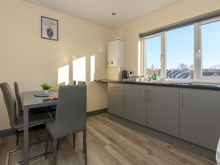 Lower Wortley Road - Photo 2