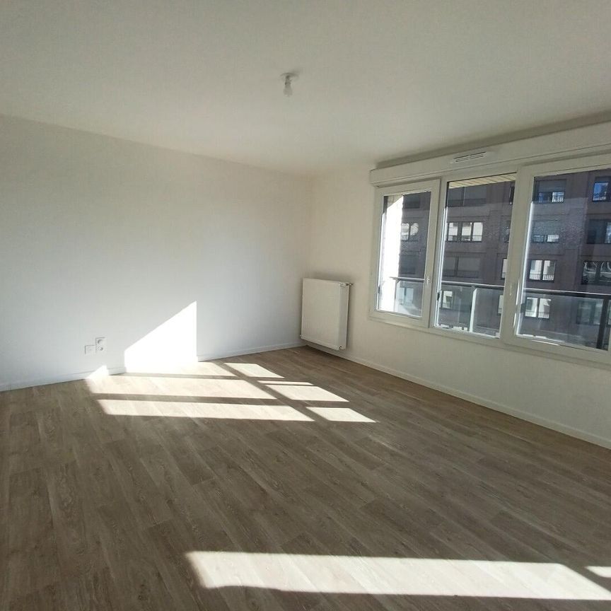 location Appartement T3 DE 60.8m² À BOBIGNY - Photo 1