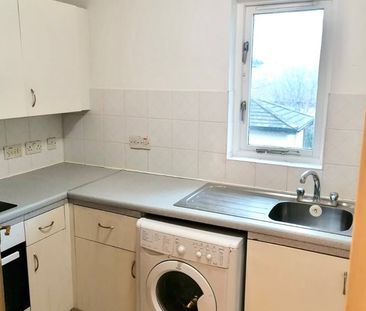 Studio Flat, Oxley Close, SE1 - Photo 6