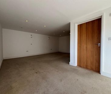 4 bedroom barn conversion to rent - Photo 4