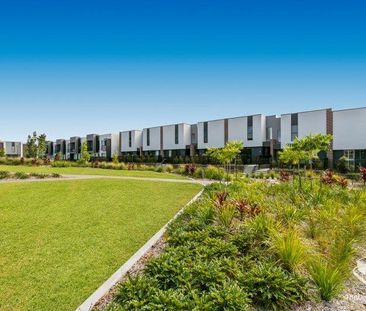 Walk to Westfield, Eden Lake, schools and so much more - Photo 6