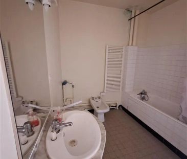 Location appartement 3 pièces - 70m² à Issoire (63500) - Photo 5