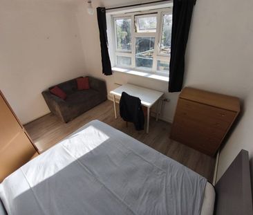 Room in a Shared Flat, Cottenham House, N19 - Photo 2