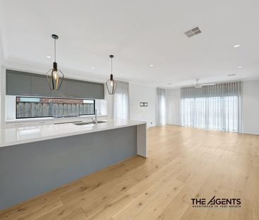 Stunning Double-Storey Family Home for Lease – Close to Princes Fre... - Photo 3