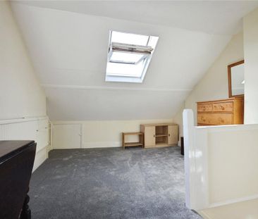 2 bedroom end of terrace house to rent - Photo 1