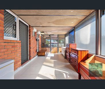 8 Kerun Ct, Armadale, WA 6112 - Photo 6