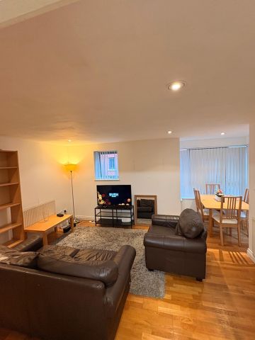 2 Bed Flat, The Metropolitan, BS1 - Photo 3