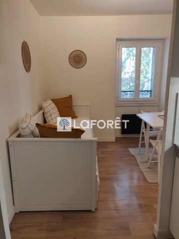 Apartment - Photo 2