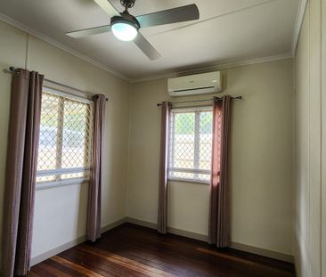 Charming Low-Set Timber Home - Photo 4