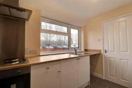 1 bedroom bungalow to rent - Photo 3