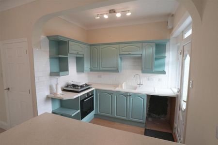 3 bedroom bungalow to rent - Photo 3