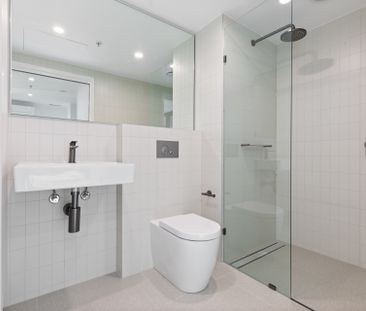 Contemporary Living, Unbeatable Location - Photo 1