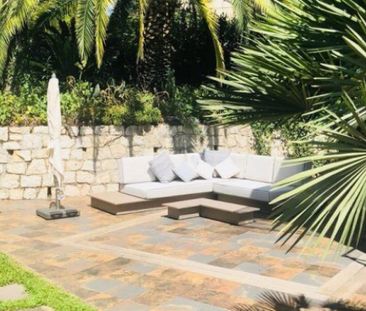 JOLIE VILLA AU CALME DANS UN DOMAINE - Photo 1