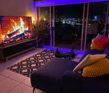 South Brisbane - Photo 1