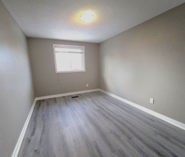 For Lease - 662 Elgin Street, Cambridge, Ontario - Photo 6