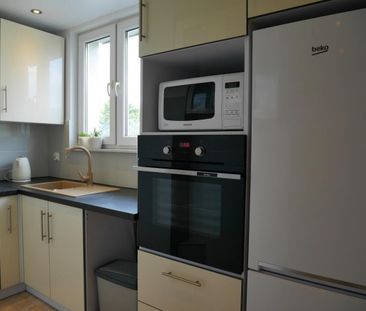 2 osobne pokoje , ścisłe centrum , media w cenie - Zdjęcie 2