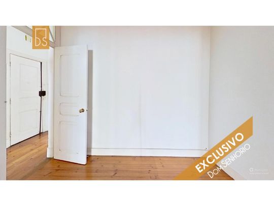 Apartamento T3+1 em Lisboa - Photo 1