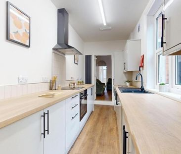 4 bedroom house to rent - Photo 3