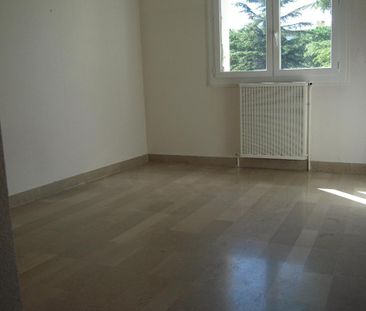 Location Appartement 3 pièces 66m² MONTPELLIER 34000 - Photo 2