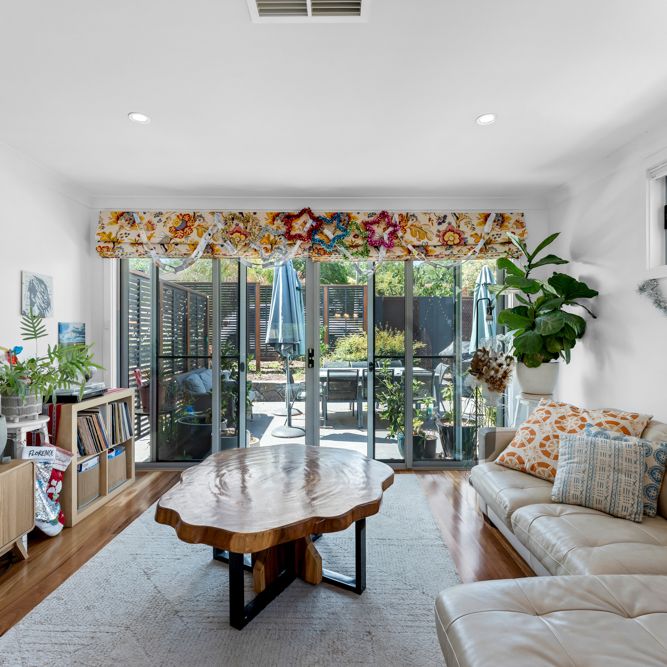 54 Tallara Parkway, Narrabundah ACT 2604 - House For Rent | Domain - Photo 1