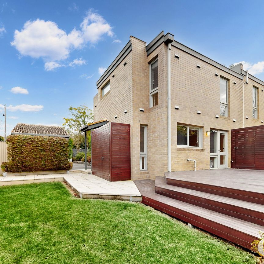 1/12 Weir Street, Balwyn - Photo 1