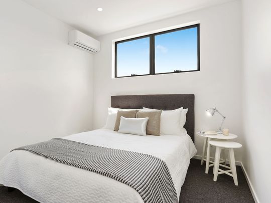 CONVENIENTLY LOCATED 2 BEDROOM UNIT - Photo 1