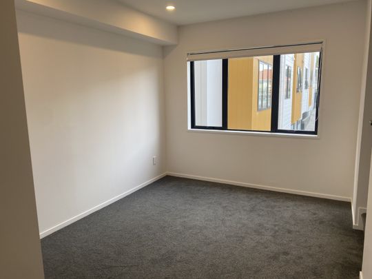 9/28 Lavelle Road, Henderson - Photo 1