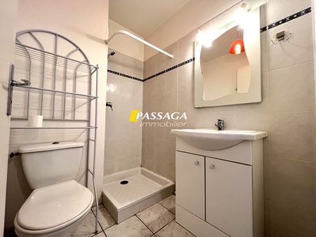 Location Appartement 1 pièce 23m² - Photo 4