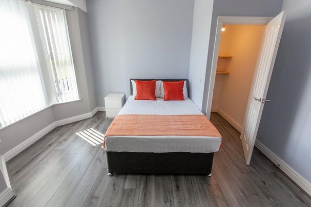 5 bedroom house to rent - Photo 1