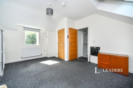 3 bedroom house to rent Princes Road, Brighton, East Sussex, BN2 - Photo 3