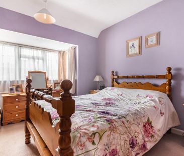 4 bedroom semi-detached house to rent - Photo 4