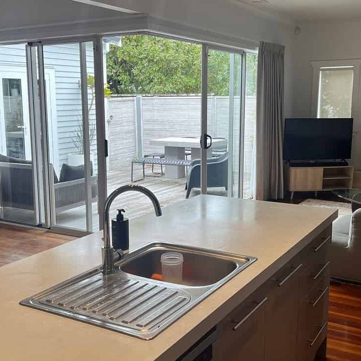 Charming 4 Bedroom Home in Mt Eden - Photo 1