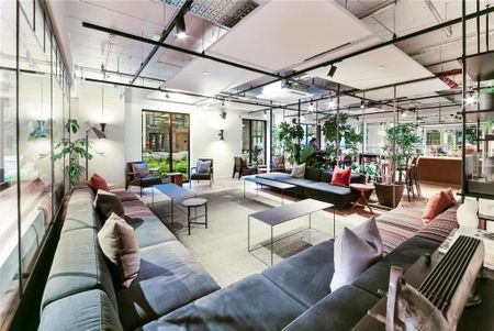 3 bedroom apartment to rent - Photo 4