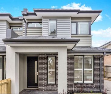 Watts Not To Love - Photo 2