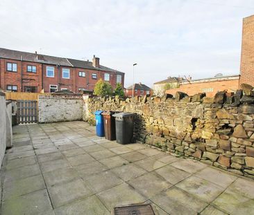 2 bedroom terraced house to rent - Photo 5