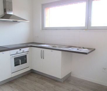 Location Appartement 3 pièces 66m² ST JACQUES DE LA LANDE 35136 - Photo 1