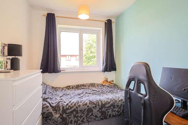 Kentwell Drive, Macclesfield, SK10 - Photo 1