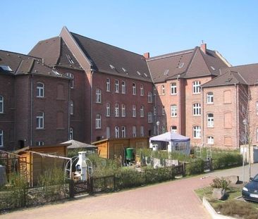 Wohnen im Dichterviertel mit grünem Innenhof - Photo 3