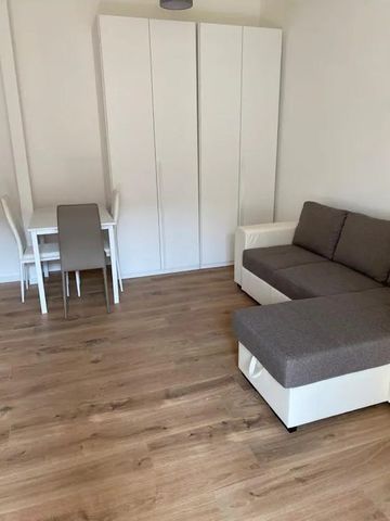 Via Nicola Palmieri, Milan, Lombardy 20141 - Photo 3