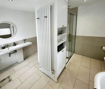 3 bedroom semi-detached house to rent - Photo 5