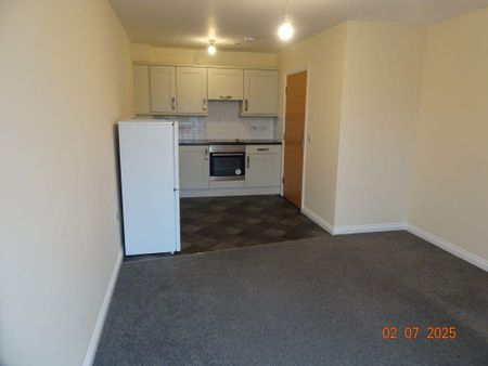 1 bedroom apartment to rent - Photo 4