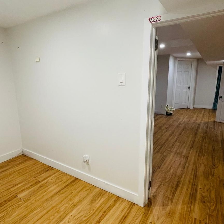 For Lease - 15 Silverdale Drive, St. Catharines, Ontario - Photo 1