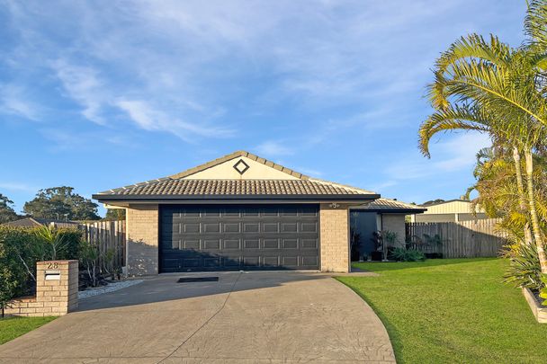 28 Topaz Circuit, - Photo 1