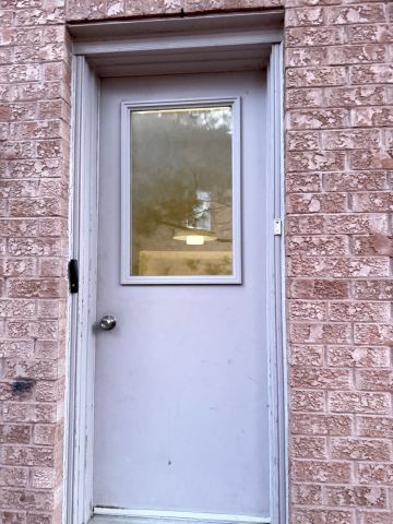 For Lease - 28 Heatherbank Trail Unit# Basement unit#1, Toronto, Ontario - Photo 2