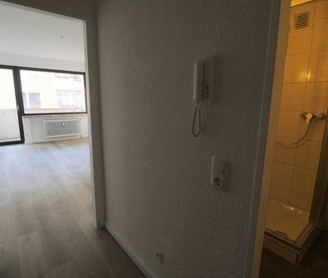 Helles und renoviertes 1-Zimmer Apartment mit Balkon. - Photo 3